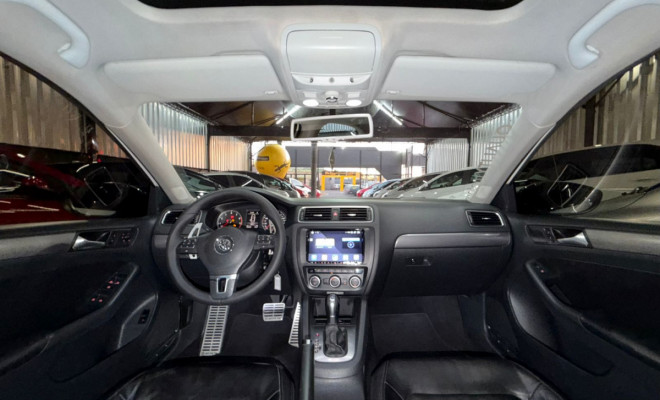 VW - VolksWagen JETTA Highline 2.0 TSI 16V 4p Tiptronic 2014 Gasolina-5