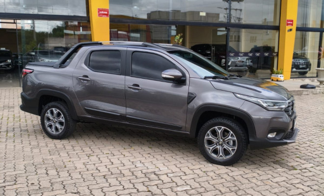 Fiat Strada Volcano 1.3 Flex 8V CD 2021 Flex-6