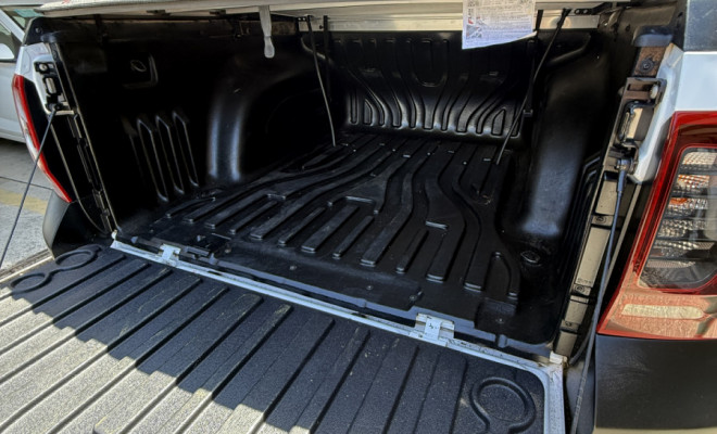 OROCH Expression 1.6 Flex 16V Mec 2022-10