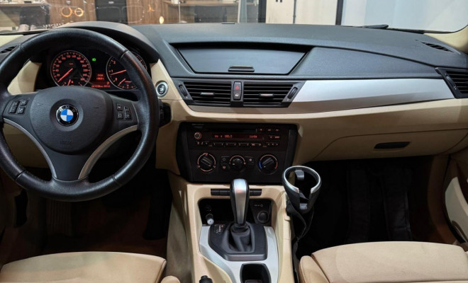 BMW X1 SDRIVE 18i 2.0 16V 4x2 Aut. 2012 Gasolina-10