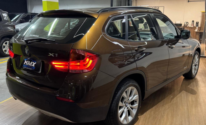 BMW X1 SDRIVE 18i 2.0 16V 4x2 Aut. 2012 Gasolina-6