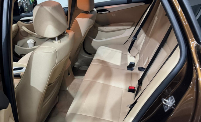 BMW X1 SDRIVE 18i 2.0 16V 4x2 Aut. 2012 Gasolina-11