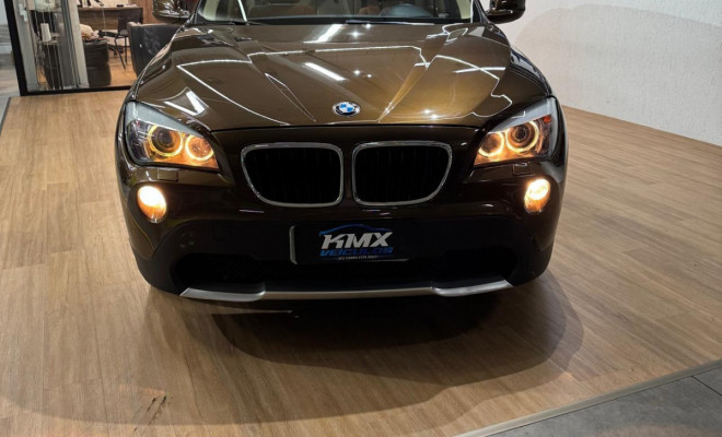BMW X1 SDRIVE 18i 2.0 16V 4x2 Aut. 2012 Gasolina-0