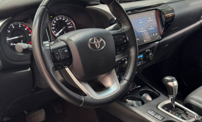 Toyota Hilux CD SRX 4x4 2.8 TDI 16V Diesel Aut. 2024 Diesel-6