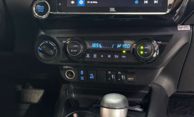 Toyota Hilux CD SRX 4x4 2.8 TDI 16V Diesel Aut. 2024 Diesel-10