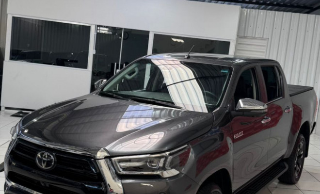 Toyota Hilux CD SRX 4x4 2.8 TDI 16V Diesel Aut. 2024 Diesel-1