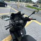 YAMAHA XMAX 250 CONNECTED  2025 Gasolina-4