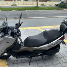 YAMAHA XMAX 250 CONNECTED  2025 Gasolina-1
