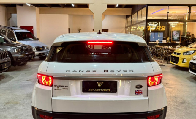 Land Rover Range R.EVOQUE Pure  2.0 Aut. 5p 2014 Gasolina-3