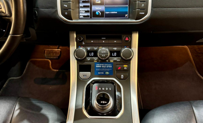 Land Rover Range R.EVOQUE Pure  2.0 Aut. 5p 2014 Gasolina-12