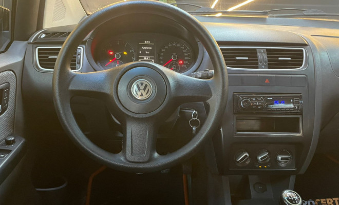 VW - VolksWagen Fox 1.6  2011 Flex   ÓTIMO PARA SEU DIA A DIA-5