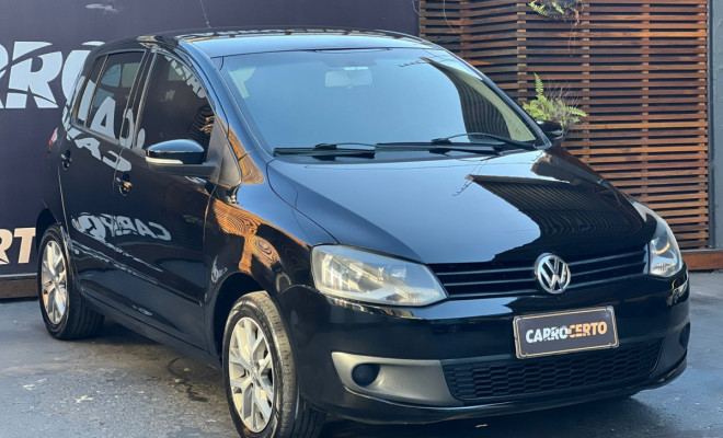 VW - VolksWagen Fox 1.6  2011 Flex   ÓTIMO PARA SEU DIA A DIA-1
