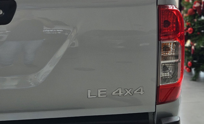 Nissan Frontier LE CD 4x4 2.3 Bi-TB Diesel Aut. 2018 Diesel-18