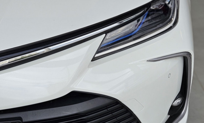 Toyota Corolla Altis Prem. 1.8 Aut. (Híbrido) 2023 Flex-4