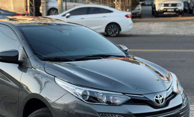 Toyota YARIS XLS Connect Sed. 1.5 Flex 16V Aut. 2022 Flex-21