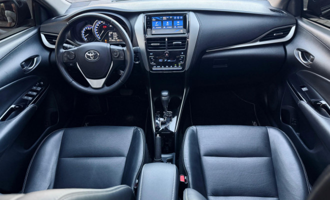 Toyota YARIS XLS Connect Sed. 1.5 Flex 16V Aut. 2022 Flex-8