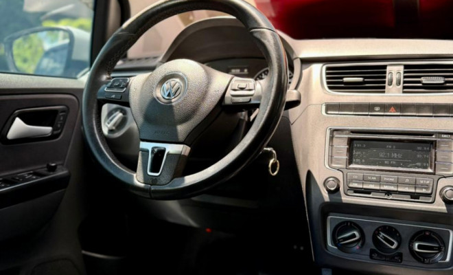 VW - VolksWagen SPACEFOX  TREND I MOTION 1.6 T. Flex 8V 2014 Flex-10
