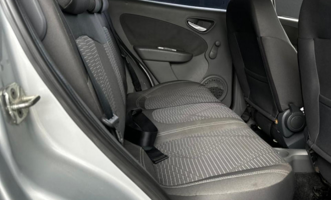 Fiat Palio ATTRA./ITÁLIA 1.4 EVO F.Flex 8V 5p 2013 Flex-12