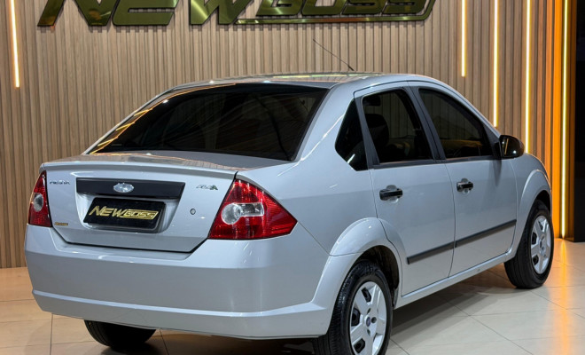 Ford Fiesta Sed. 1.6 8V Flex 4p 2007 Flex-4