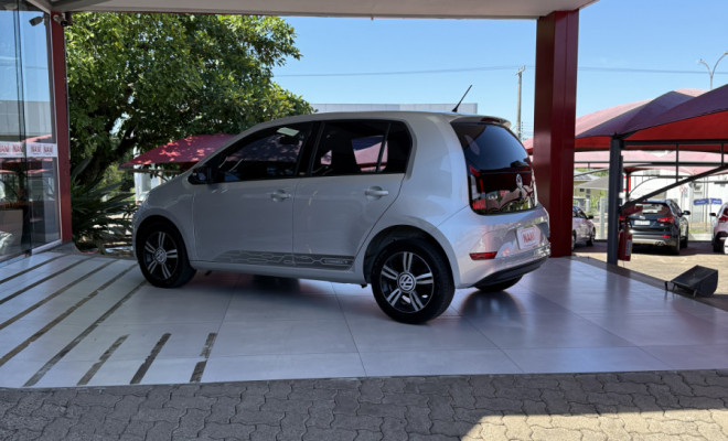 VW - VolksWagen up! move 1.0 TSI Total Flex 12V 5p 2018 Flex-4