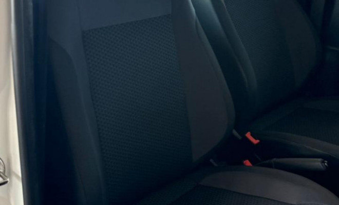 VW - VolksWagen VOYAGE 1.0 Flex 12V 4p 2023 Flex-26