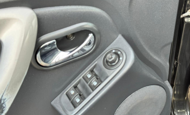 Renault DUSTER OROCH Expression 1.6 Flex 16V Mec 2016 Flex-13