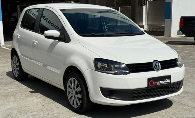 VW - VolksWagen Fox 1.6 Mi Total Flex 8V 5p 2014 Flex-1
