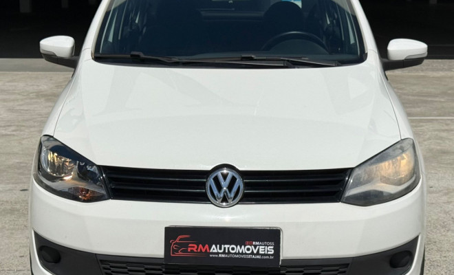 VW - VolksWagen Fox 1.6 Mi Total Flex 8V 5p 2014 Flex-0