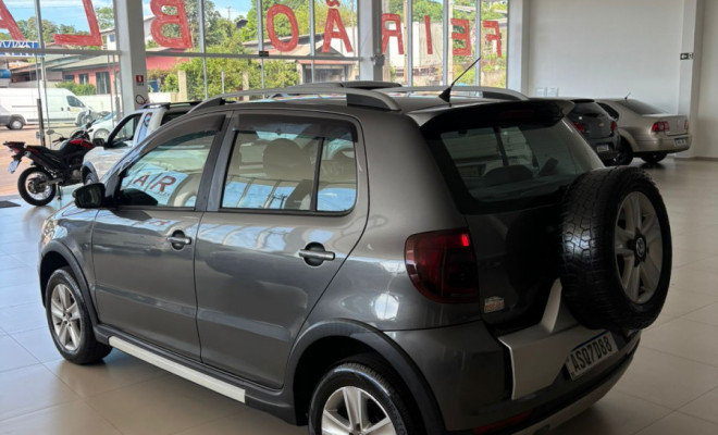 VW - VolksWagen CROSSFOX 1.6 Mi Total Flex 8V 5p 2011 Flex-1