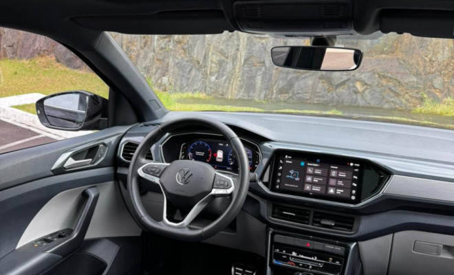 VW - VolksWagen T-Cross Hig. 250 TSI 1.4 Flex 16V 5p Aut 2023 Flex-8