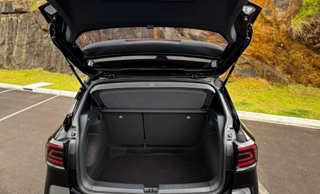 VW - VolksWagen T-Cross Hig. 250 TSI 1.4 Flex 16V 5p Aut 2023 Flex-10