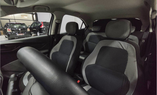 GM - Chevrolet ONIX HATCH LS 1.0 8V FlexPower 5p Mec. 2016 Flex-7