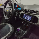 GM - Chevrolet ONIX HATCH LS 1.0 8V FlexPower 5p Mec. 2016 Flex-11