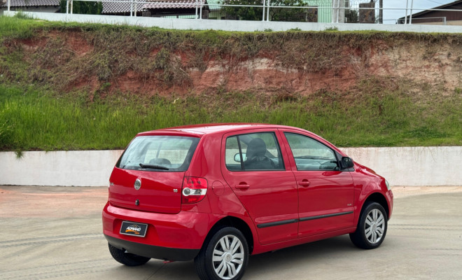 Fox Plus 1.6 2007 - Completo e com Baixa Quilometragem-2