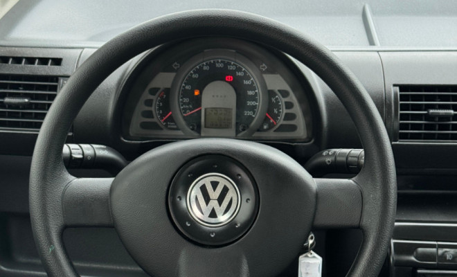 Fox Plus 1.6 2007 - Completo e com Baixa Quilometragem-3