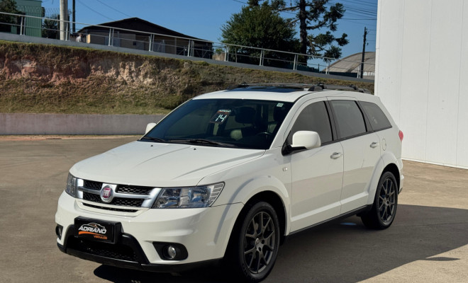 FREEMONT PRECISION 2014 | 7 LUGARES COM TETO SOLAR E CONFORTO PREMIUM!