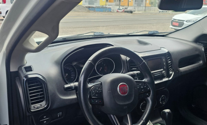 Fiat Toro Freedom 1.8 16V Flex Aut. 2017 Flex-7