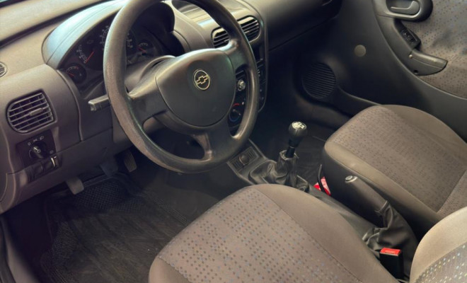 GM - Chevrolet MONTANA 1.4 8V Conquest ECONOFLEX  2p 2010 Flex-5