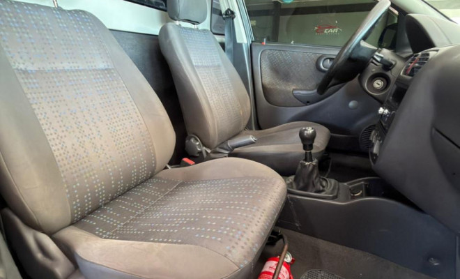 GM - Chevrolet MONTANA 1.4 8V Conquest ECONOFLEX  2p 2010 Flex-9