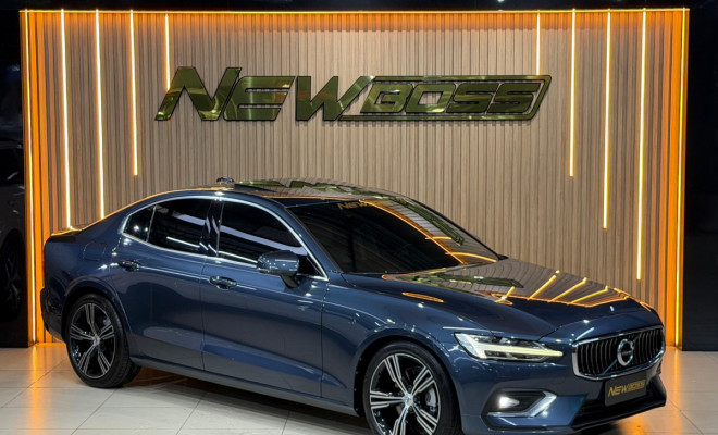 Volvo S60 T-5 INSCRIPTION 2.0 254cv 4p 2020 Gasolina