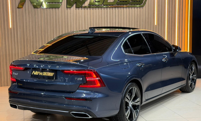 Volvo S60 T-5 INSCRIPTION 2.0 254cv 4p 2020 Gasolina-4