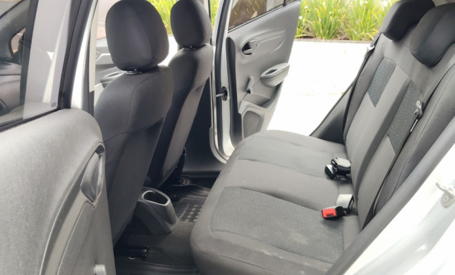 GM - Chevrolet ONIX HATCH Joy 1.0 8V Flex 5p Mec. 2018 Flex-11