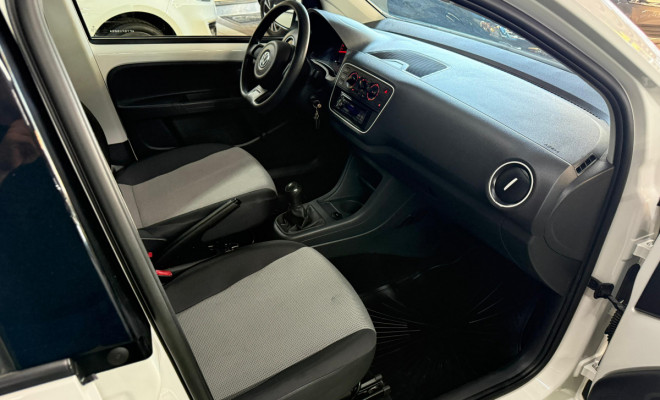 VW - VolksWagen up! take 1.0 Total Flex 12V 5p 2015 Flex-4