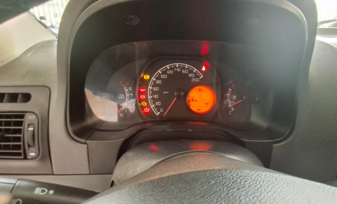 Fiat Strada Working 1.4 mpi Fire Flex 8V CS 2015 Flex-6