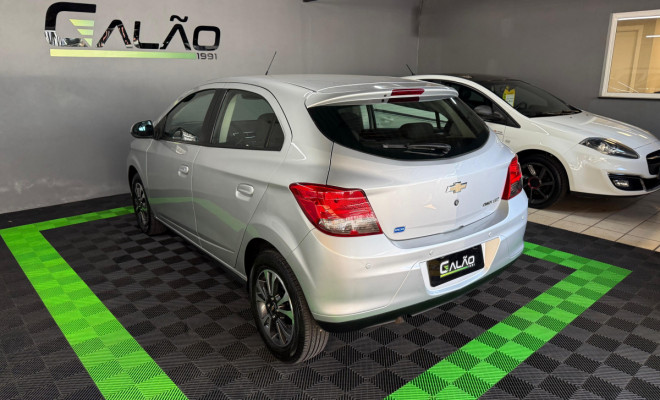 GM - Chevrolet ONIX HATCH LTZ 1.4 8V FlexPower 5p Aut. 2016 Flex-1
