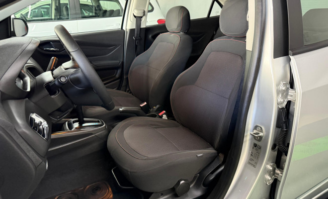 GM - Chevrolet ONIX HATCH LTZ 1.4 8V FlexPower 5p Aut. 2016 Flex-7