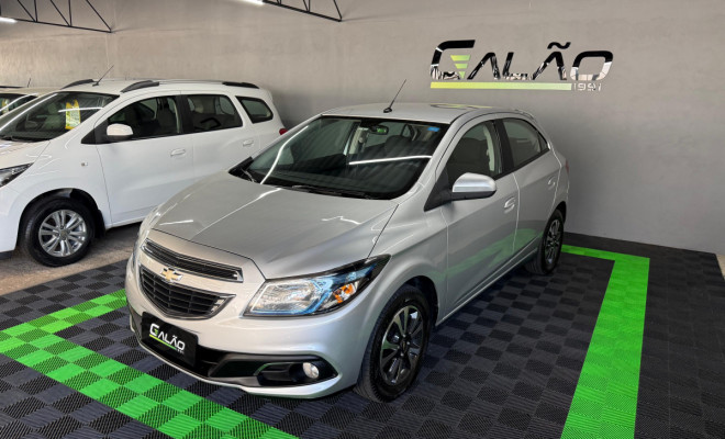 GM - Chevrolet ONIX HATCH LTZ 1.4 8V FlexPower 5p Aut. 2016 Flex-0