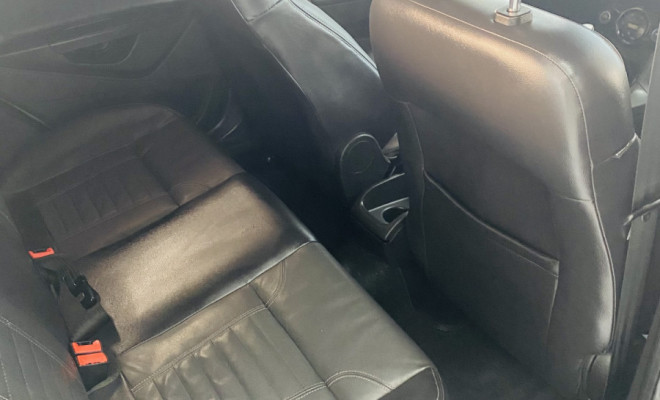 Ford Fiesta SE 1.6 8V Flex 5p 2014 Flex-5