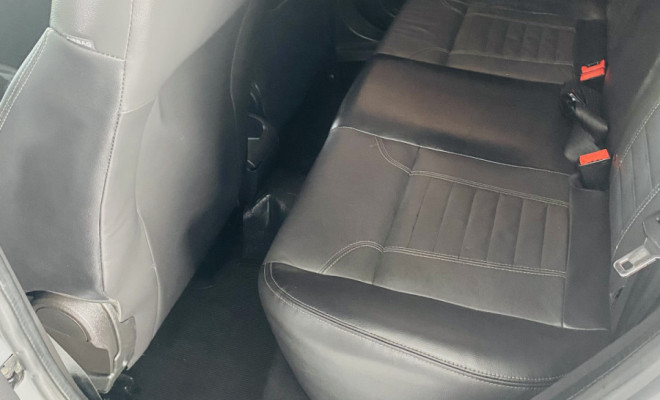 Ford Fiesta SE 1.6 8V Flex 5p 2014 Flex-9