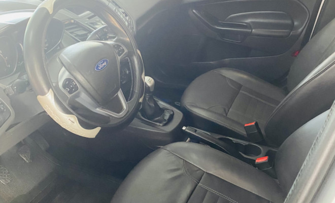 Ford Fiesta SE 1.6 8V Flex 5p 2014 Flex-7